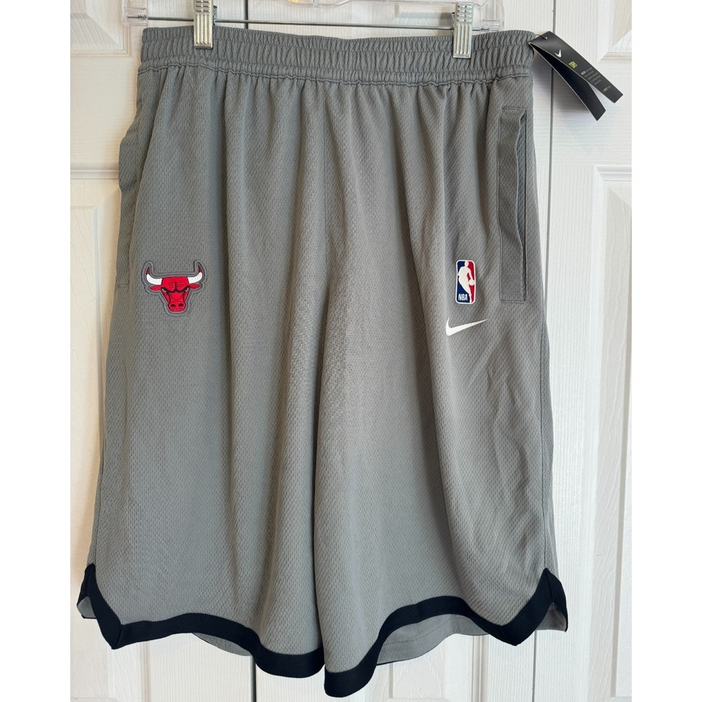 Nike NBA Chicago Bulls Player Issue Gray Practice Shorts Men's M-Tall AV1800-002
